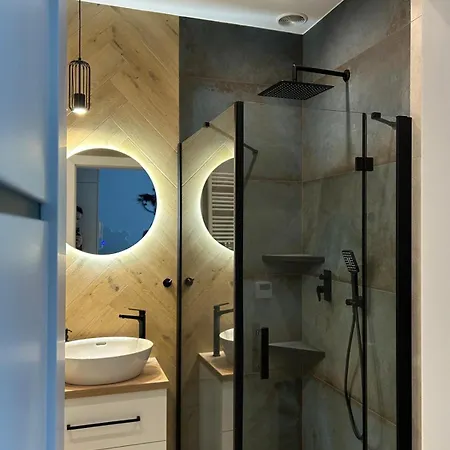 Hevenia Mistral Apartment